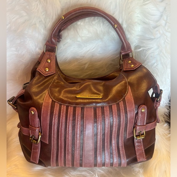 unbranded Handbags - Satchel hobo style purse in faux leather reddish brown color bag. S